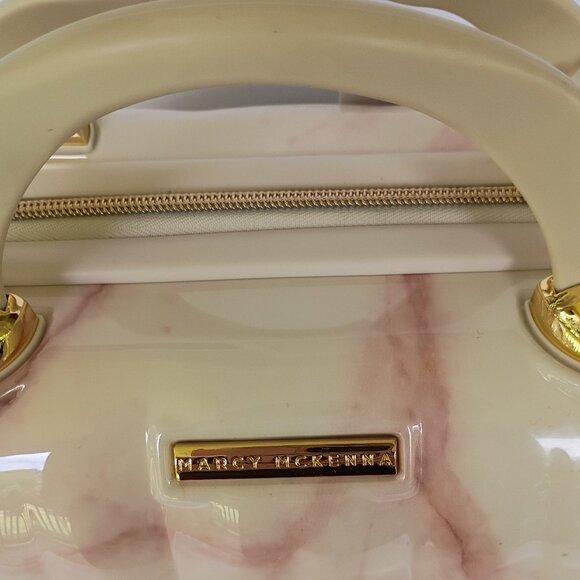 Marcy Mckenna The Essentials Milan Beauty Case Marble Gold hardware Case NWT - Picture 6 of 12